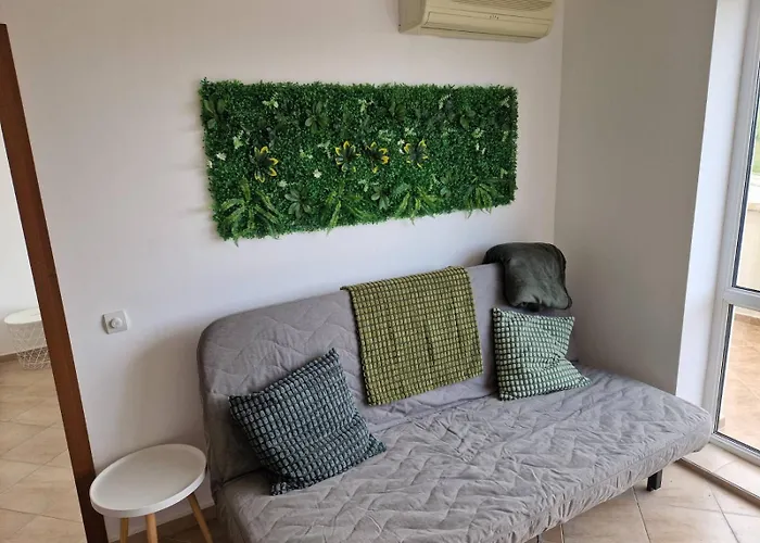 Sunbreeze Living Апартаменты Бяла