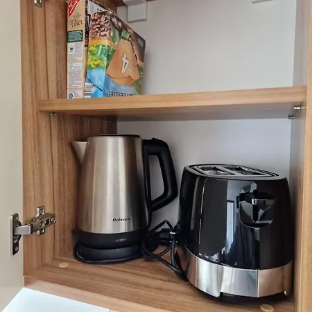 Sunbreeze Living Apartment