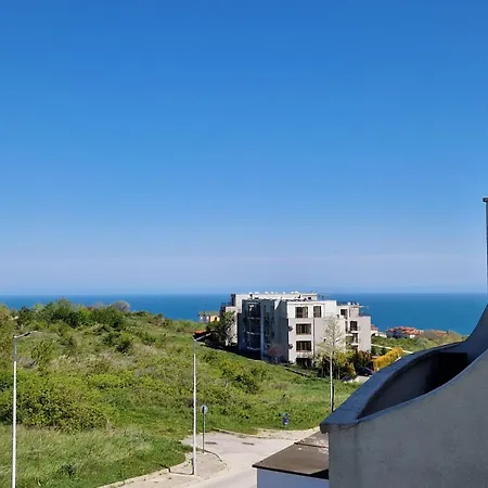 Apartment Sunbreeze Living