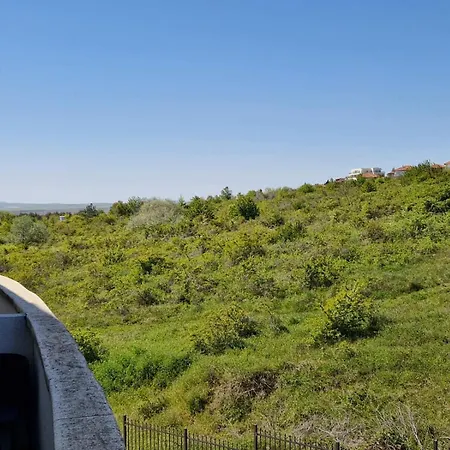 شقة Sunbreeze Living بايالا