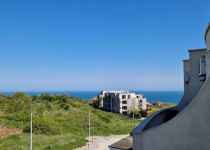 아파트 Sunbreeze Living